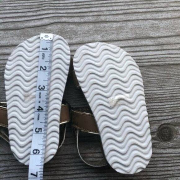 Bebe Brown & Gold Toddler Girl’s Sandals Sz 8 - Picture 2 of 10